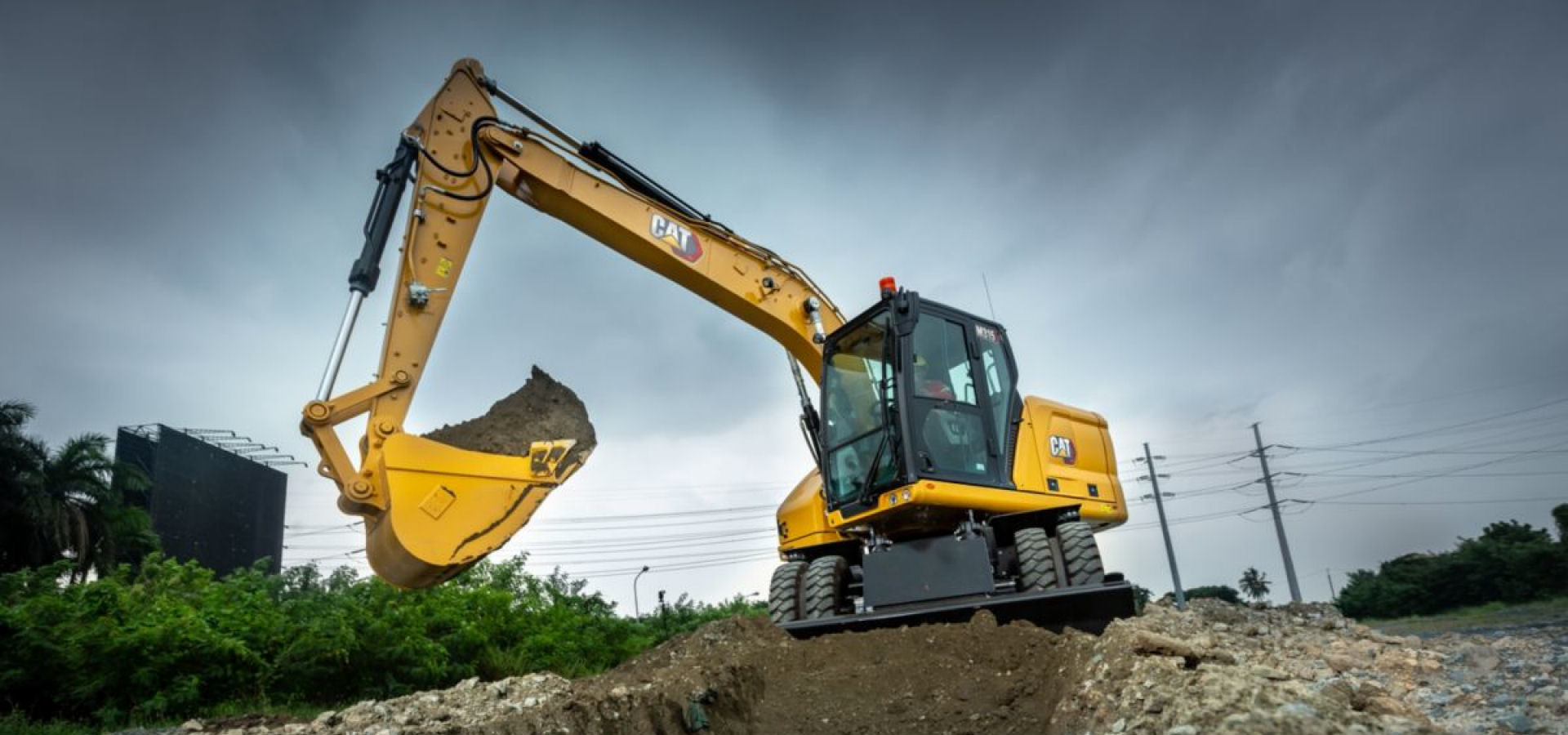 <h1>CAT M315</h1>

<p><strong>KUBÍKOVÝ BAGR</strong></p>

<p>k zapůjčení vč. strojníka</p>

<p><a href="#cat-m315">od 1500Kč/hod.</a></p>

